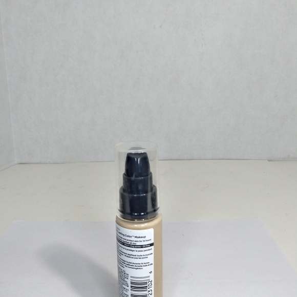 Almay Foundation - Picture 3 of 7